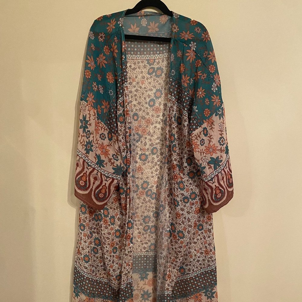 Sheer Floral Kimono Size Small
